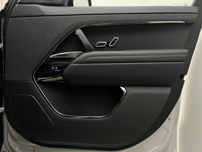 Land Rover Range Rover Sport D300 DYNAMIC HSE AWD Aut 3.0 d Dynamic