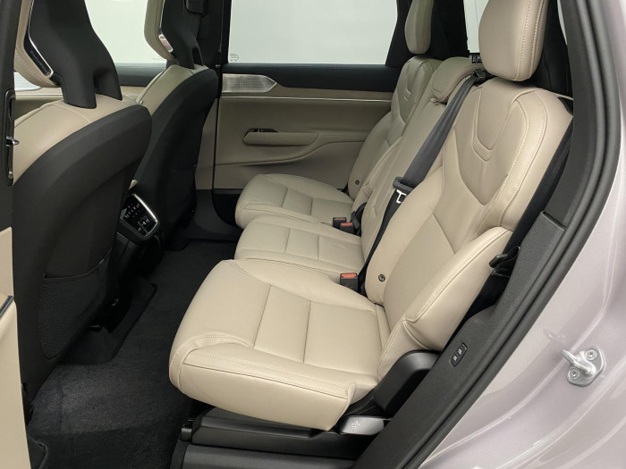 Volvo EX90 PURE ELECTRIC TWIN ULTRA 7míst