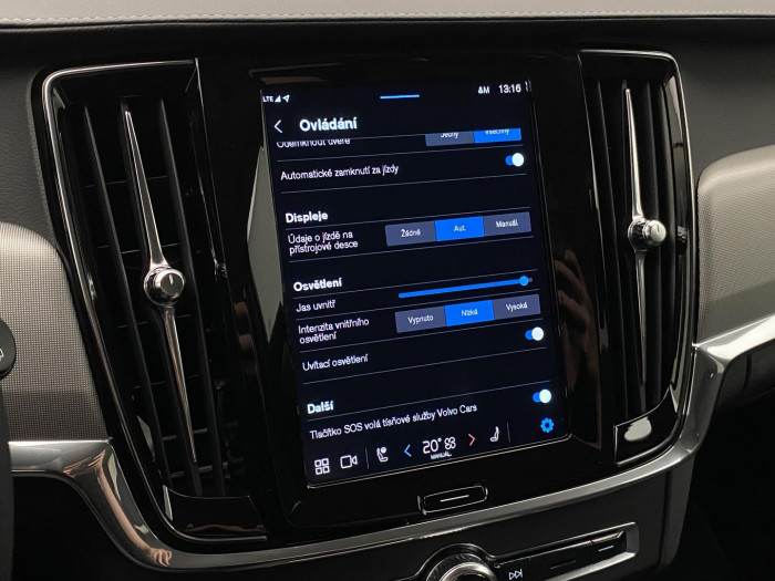 Volvo V90 CC B4 AWD PLUS AUT REZERVACE