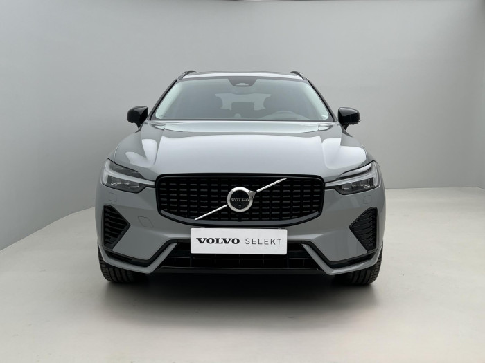 Volvo XC60 T8 AWD ULTIMATE DARK AUT 1.maj