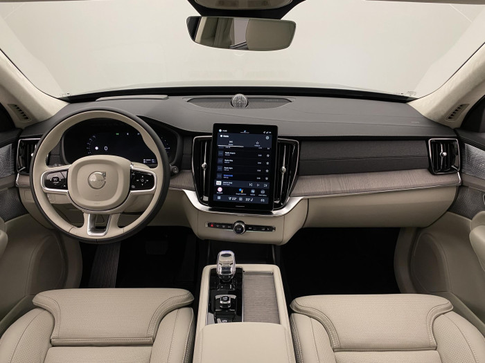 Volvo XC90 T8 AWD RECHARGE BRIGHT ULTRA 7