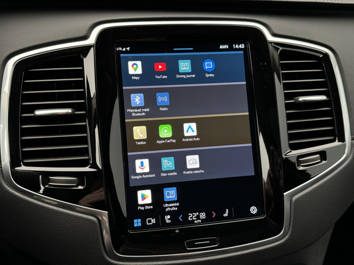 Volvo XC90 B5 AWD PLUS BRIGHT REZERVACE