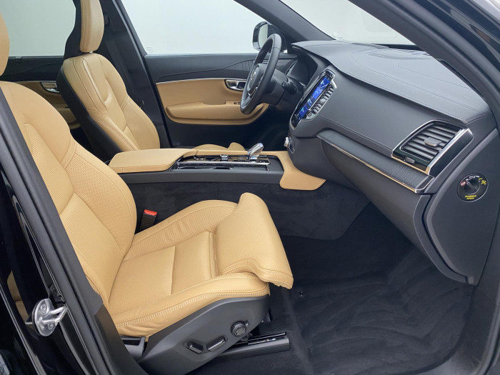 Volvo XC90 T8 AWD RECHARGE DARK PLUS 7m