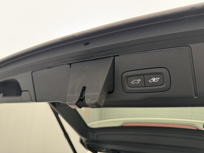 Volvo XC60 T8 AWD RECHARGE BRIGHT PLUS