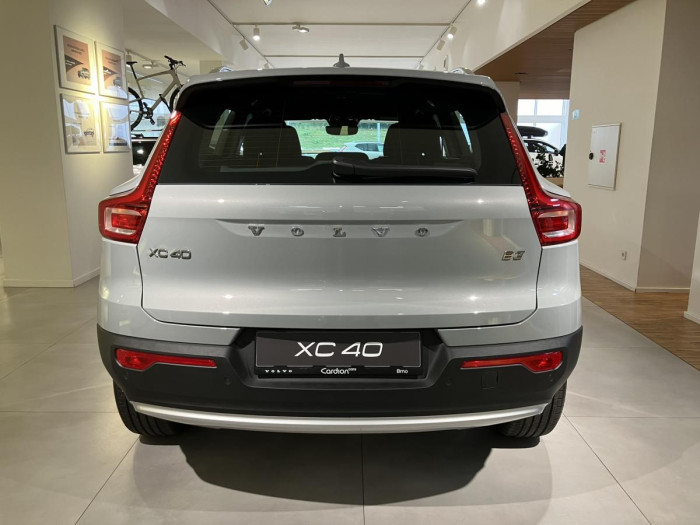 Volvo XC40 B3 AUT CORE