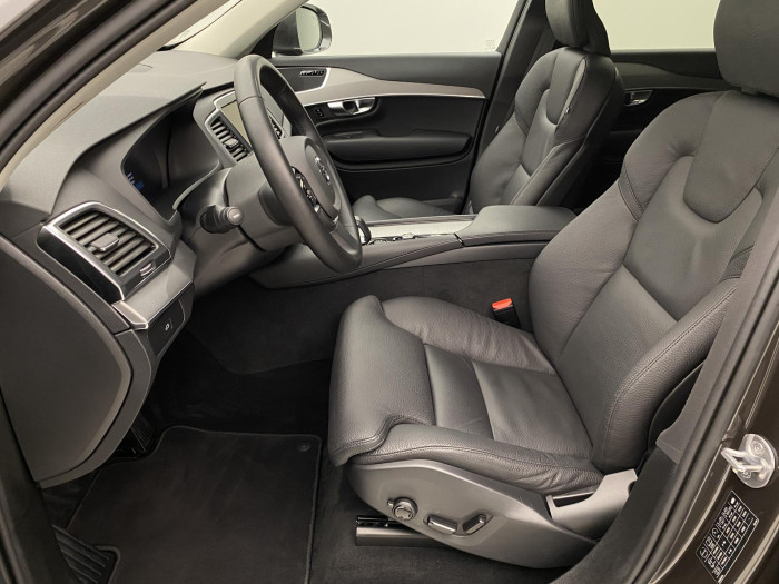 Volvo XC90 B5 AWD CORE AUT CZ 7míst