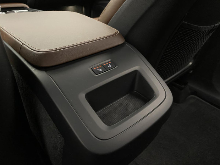 Volvo XC90 B5 AWD INSCRIPTION REZERVACE