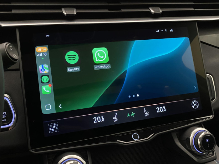 Lynk & Co 01 HEV DCT AUT 1.maj