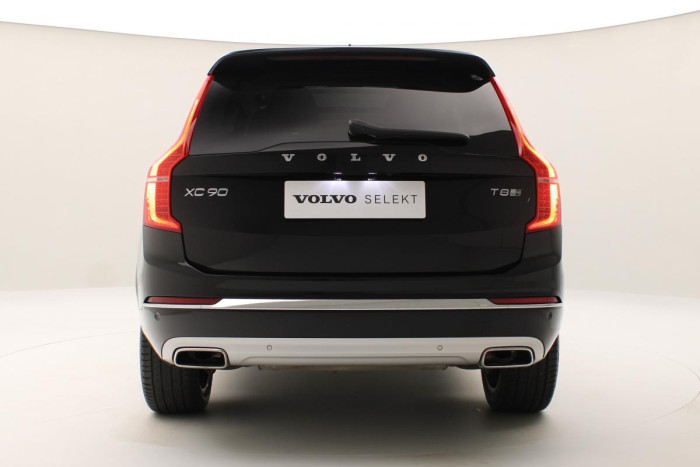 Volvo XC90 T8 AWD INSCRIPTION REZERVACE