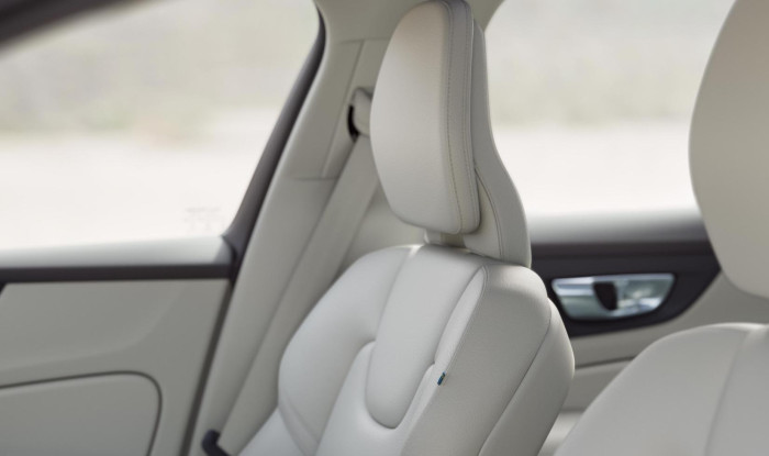 Volvo V60 B4 BRIGHT PLUS AUT