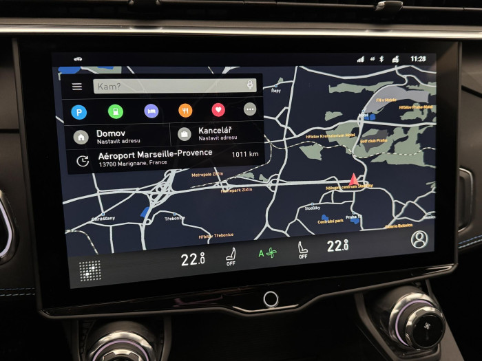 Lynk & Co 01 PHEV DCT AUT 1.maj