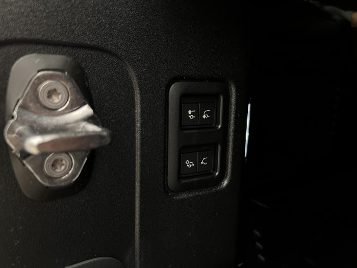 Land Rover Defender 110 D300 X-DYNAMIC HSE AWD Aut 3.0 d Dynamic