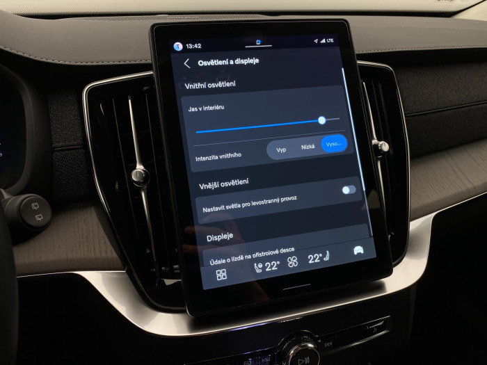 Volvo XC90 B5 AWD DARK PLUS AUT CZ 7míst