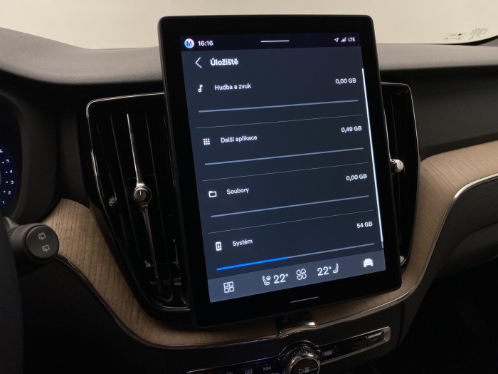 Volvo XC60 B5 AWD AUT DARK PLUS