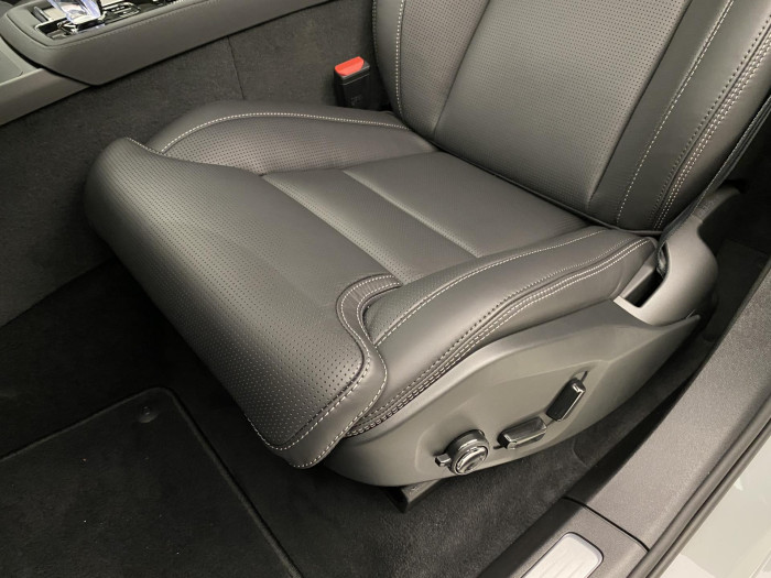 Volvo XC90 B5 AWD BLACK EDITION PLUS 7