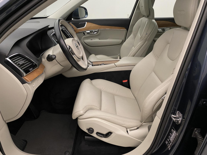 Volvo XC90 B6 AWD INSCRIPTION CZ 1.maj
