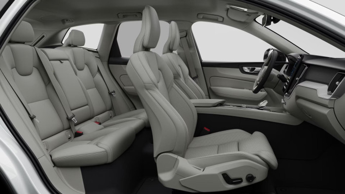 Volvo XC60 B5 AWD AUT DARK PLUS