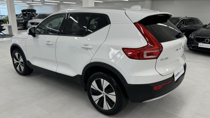 Volvo XC40 T5 TWIN ENGINE REZERVACE