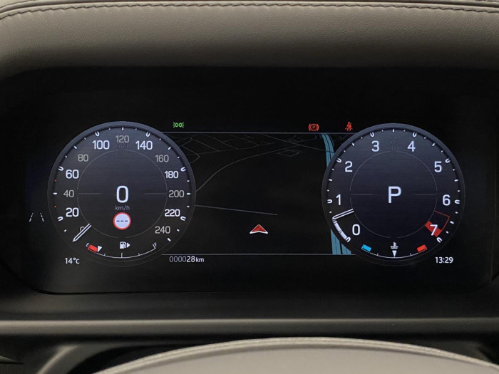 Land Rover Defender 110 V8 P525 AWD AUT REZERVACE 5.0 V8