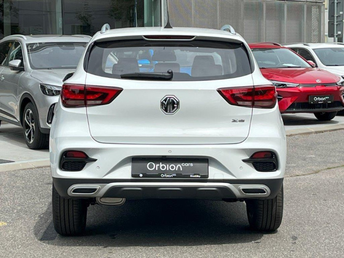 MG ZS EXCLUSIVE AUT. SKLADEM 1.0 Exclusive