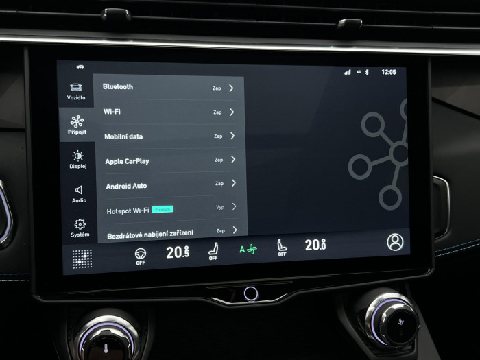 Lynk & Co 01 PHEV DCT AUT 1.maj.