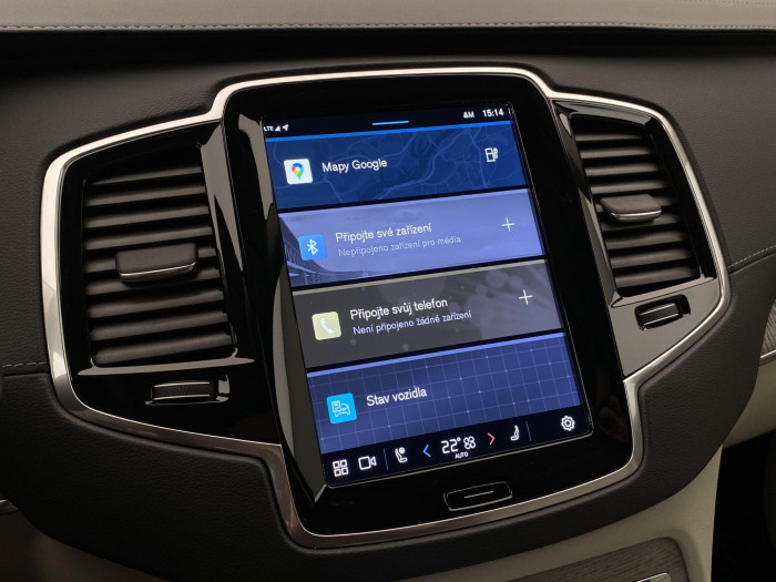 Volvo XC90 T8 AWD RECHARGE DARK REZERVACE