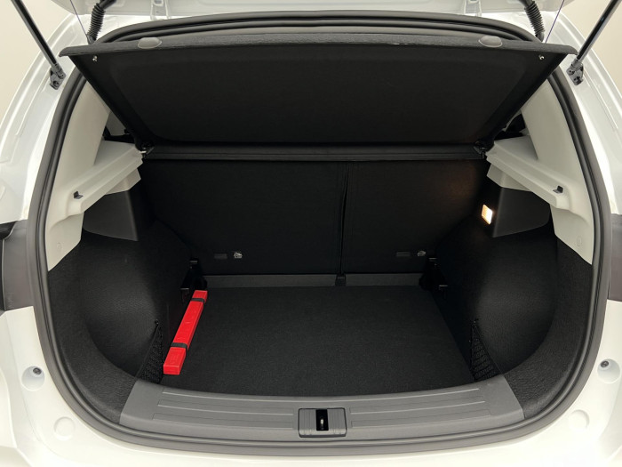 MG ZS 1.5 ESSENTIAL PLUS CZ 1.maj.