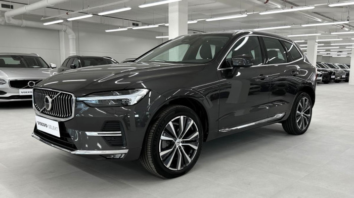 Volvo XC60 B5 AWD PLUS BRIGHT REZERVACE 2.0 Plus