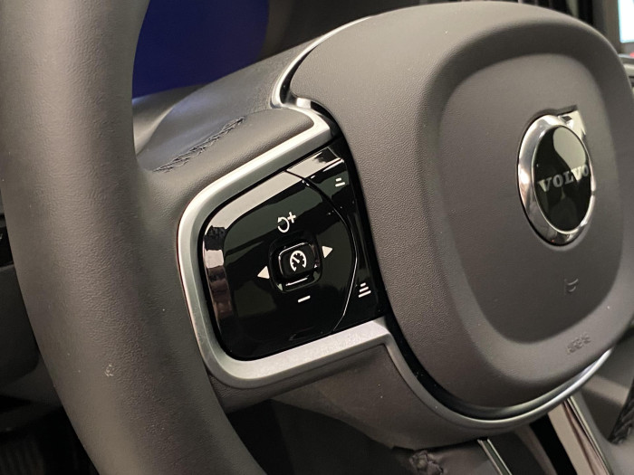 Volvo XC60 B5 AWD AUT PLUS BLACK EDITION