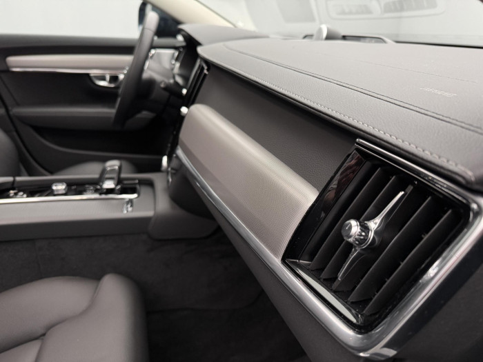 Volvo V90 CC B5 AWD ULTIMATE AUT 1.maj 2.0 CC CC