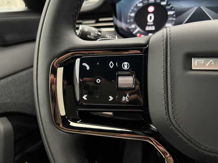 Land Rover Range Rover Sport D300 DYNAMIC SE AWD Aut 3.0 d Dynamic SE