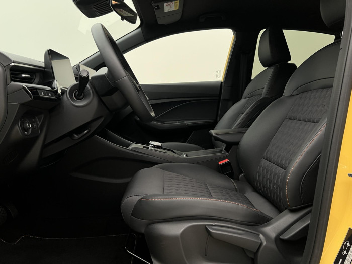 MG MG3 EXCLUSIVE HYBRID+ AUT CZ 1.maj 1.5 Exclusive