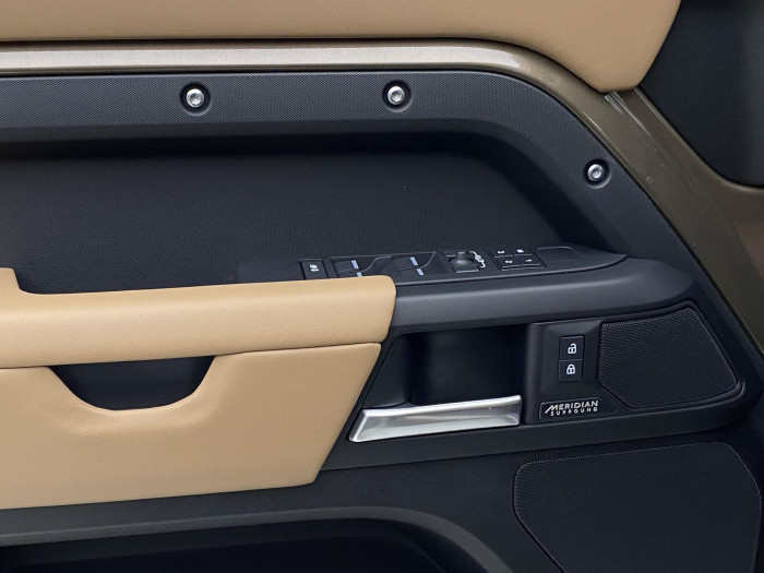 Land Rover Defender 110 D350 X-Dynamic HSE 3.0 d Dynamic