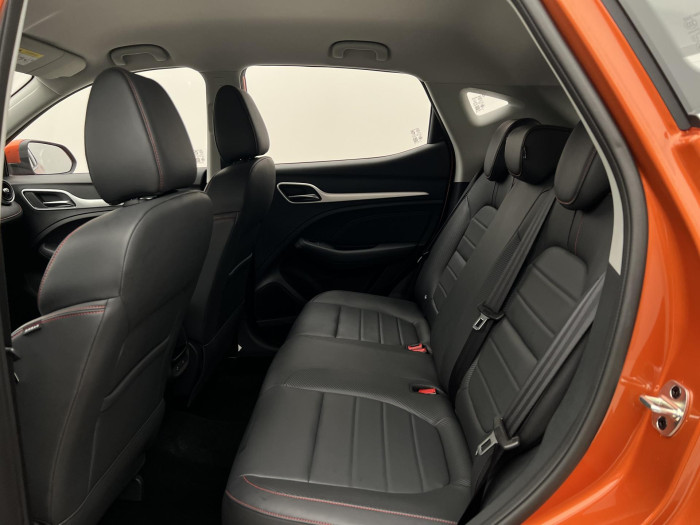 MG ZS EMOTION PLUS 1.5DVVT MAN