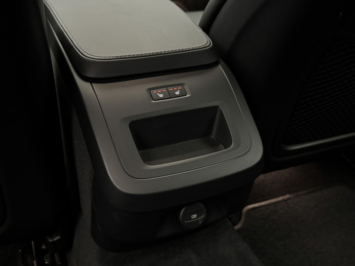 Volvo V90 CC B4 AWD PLUS CZ 1.maj