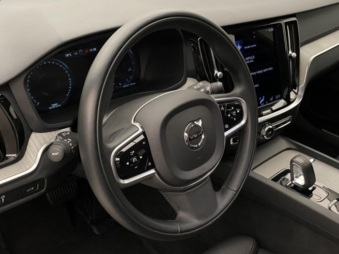 Volvo V60 CC B4 AWD ADVANCED REZERVACE 2.0 CC CC