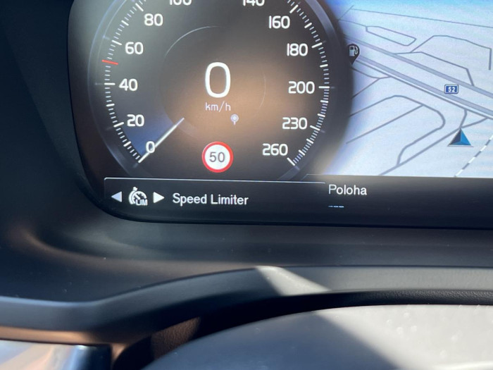 Volvo V60 D3 MOMENTUM Aut CZ REZERVACE 2.0 d Momentum