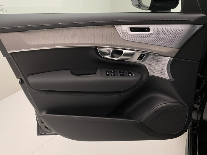 Volvo XC90 T8 AWD RECHARGE DARK PLUS 7m