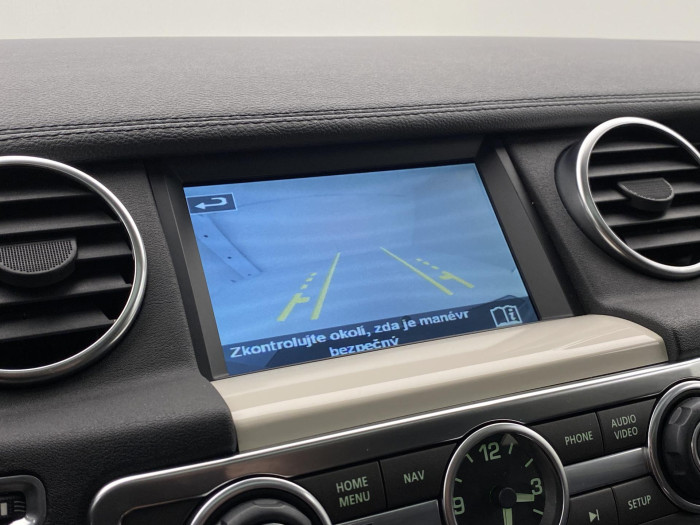 Land Rover Discovery SDV6 AWD AUT CZ REZERVACE