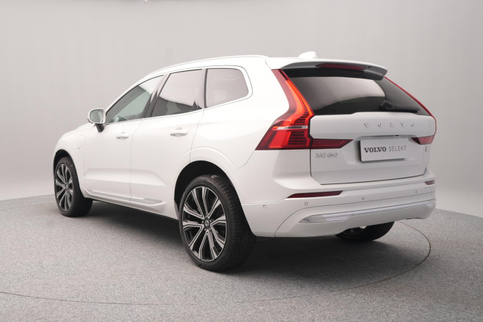 Volvo XC60 T8 AWD RECHARGE BRIGHT PLUS