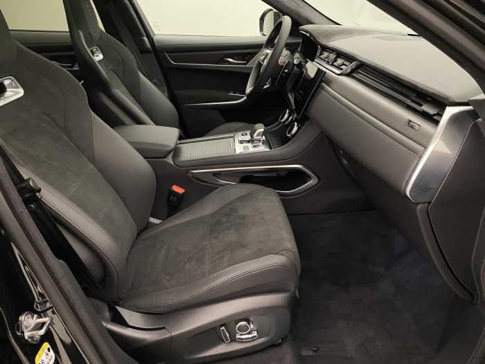 Jaguar F-Pace SVR 575 EDITION REZERVACE 5.0 Edition