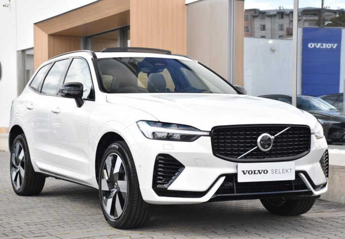 Volvo XC60 T8 AWD RECHARGE ULTIMATE 1.maj