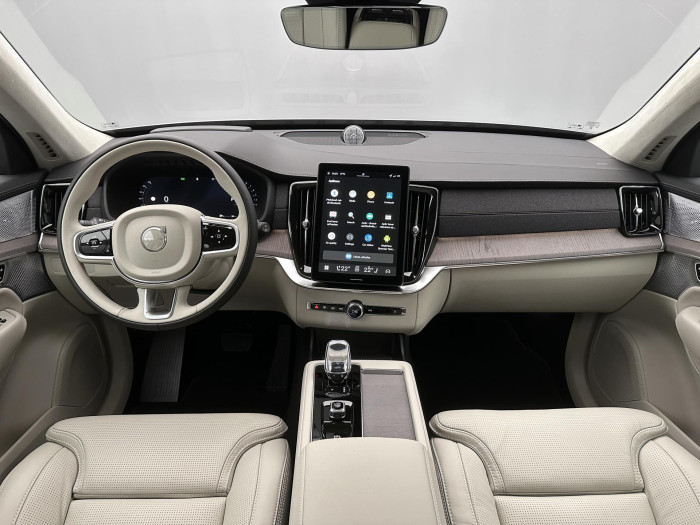 Volvo XC90 B5 AWD AUT DARK ULTRA 7 míst