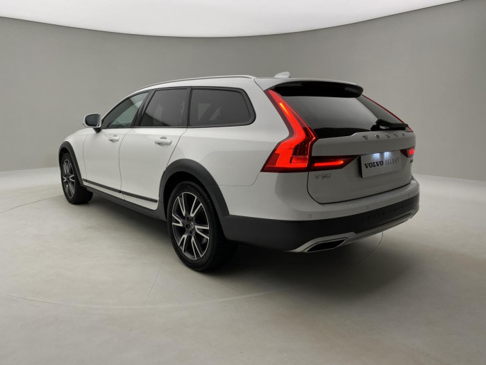 Volvo V90 CC D4 AWD PRO AUT REZERVACE 2.0 d CC CC