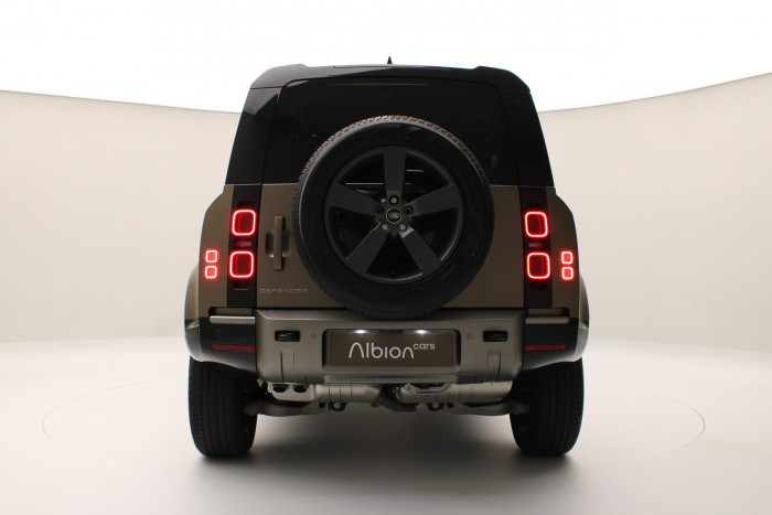 Land Rover Defender 110 D250 X-DYNAMIC SE AWD AUT 3.0 d Dynamic SE