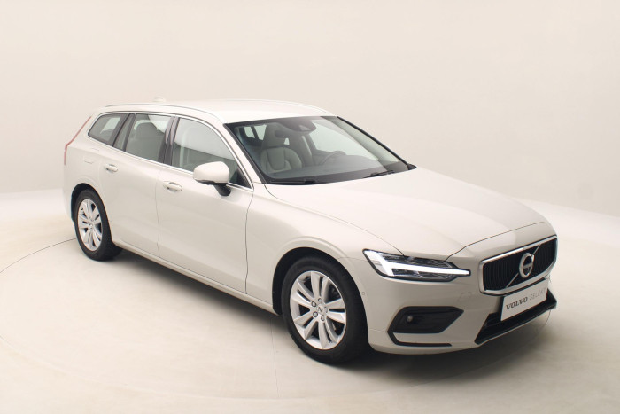 Volvo V60 D3 MOMENTUM PRO REZERVACE 2.0 d Momentum