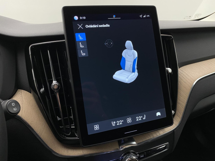 Volvo XC60 B5 AWD AUT DARK PLUS