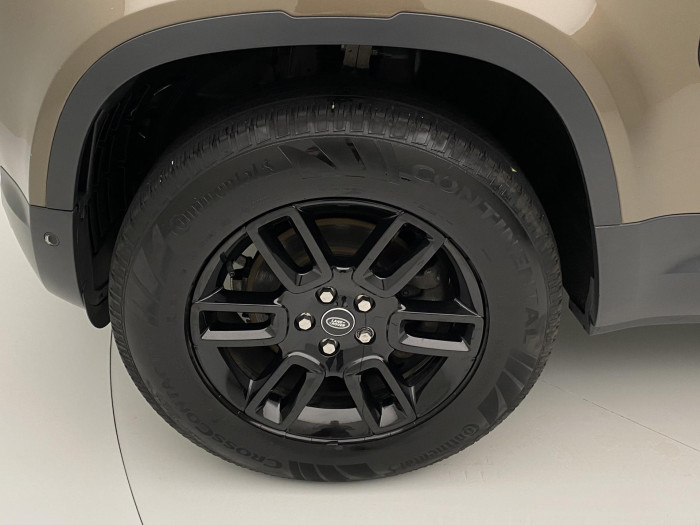 Land Rover Defender D250 AWD SE AUT CZ 3.0 d SE