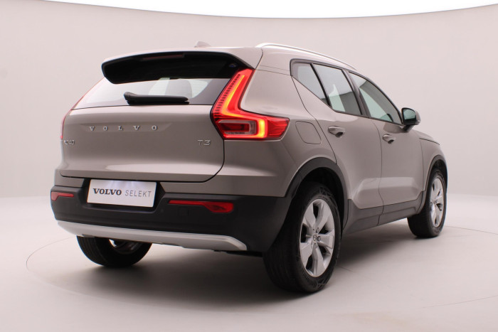 Volvo XC40 T3 MOMENTUM AUT 1.5 Momentum