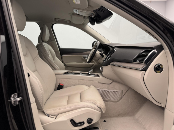 Volvo XC90 B6 AWD INSCRIPTION CZ